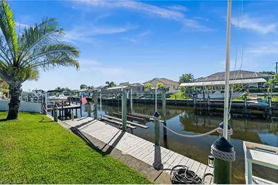 250 SW 37th Ter, Cape Coral, FL 33914 - Photo 5