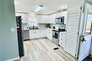 3170 Running Deer Dr, North Fort Myers, FL 33917 - Photo 11