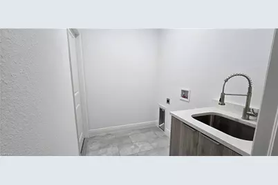 5028 W Tradewinds Cir, Labelle, FL 33935 - Photo 21