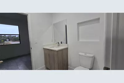 5028 W Tradewinds Cir, Labelle, FL 33935 - Photo 25