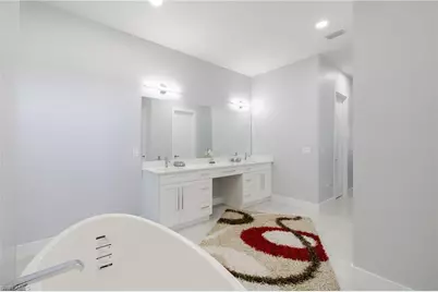 2719 SW 21st Ave, Cape Coral, FL 33914 - Photo 27