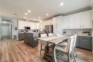 11511 Dogwood Ln, Fort Myers Beach, FL 33931 - Photo 13