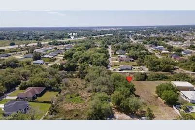 3816 37th St SW, Lehigh Acres, FL 33976 - Photo 5