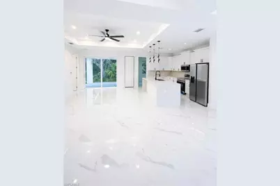 3901 E 19th St, Lehigh Acres, FL 33972 - Photo 7