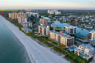 10475 Gulf Shore Dr, Naples, FL 34108 - Photo 25