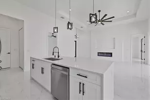 1310 NE 7th Pl, Cape Coral, FL 33909 - Photo 13