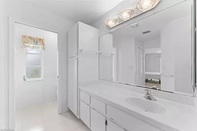 2218 SE 11th St, Cape Coral, FL 33990 - Photo 25