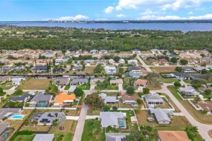 2218 SE 11th St, Cape Coral, FL 33990 - Photo 47