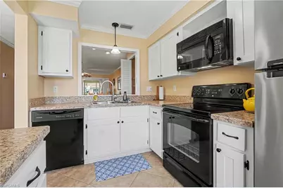 6300 S Pointe Blvd #433, Fort Myers, FL 33919 - Photo 5