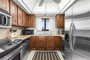 4100 Steamboat Bend E, Fort Myers, FL 33919 - Photo 5