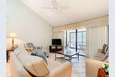 6072 Forest Villas Cir, Fort Myers, FL 33908 - Photo 9