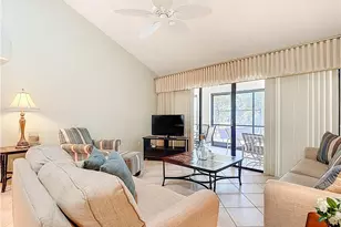 6072 Forest Villas Cir, Fort Myers, FL 33908 - Photo 9