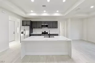 2719 42nd St W, Lehigh Acres, FL 33971 - Photo 5