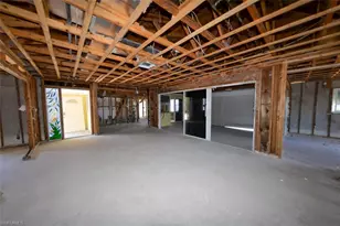 19 Sunview Blvd, Fort Myers Beach, FL 33931 - Photo 5