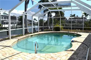 19 Sunview Blvd, Fort Myers Beach, FL 33931 - Photo 17