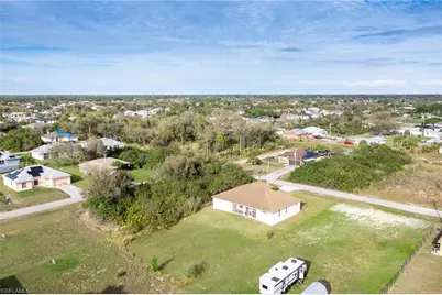 1402 Fred Ave S, Lehigh Acres, FL 33976 - Photo 33