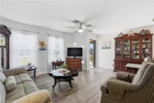 5225 Pocatella Ct, Cape Coral, FL 33904 - Photo 7