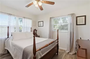 5225 Pocatella Ct, Cape Coral, FL 33904 - Photo 15