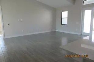 208 NW 6th St, Cape Coral, FL 33993 - Photo 3