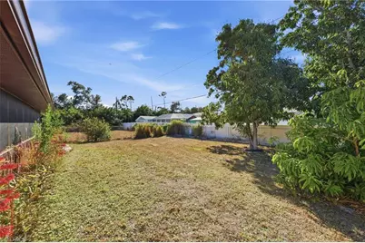2281 Tolbert St, Port Charlotte, FL 33948 - Photo 25