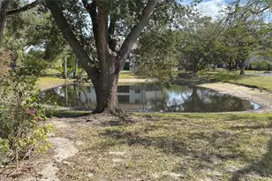 6316 Sugar Bush Ln, Fort Myers, FL 33908 - Photo 11