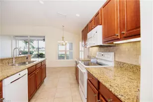 10023 Horse Creek Rd, Fort Myers, FL 33913 - Photo 17