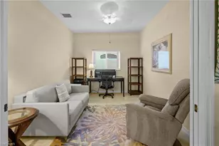 8103 Woodridge Pointe Dr, Fort Myers, FL 33912 - Photo 11