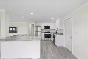 62 Kiowa Dr, Fort Myers Beach, FL 33931 - Photo 13