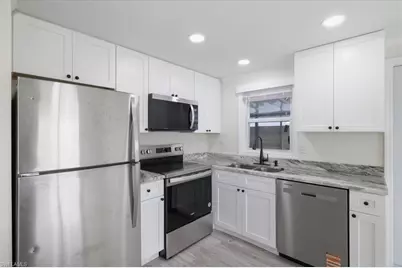 62 Kiowa Dr, Fort Myers Beach, FL 33931 - Photo 15