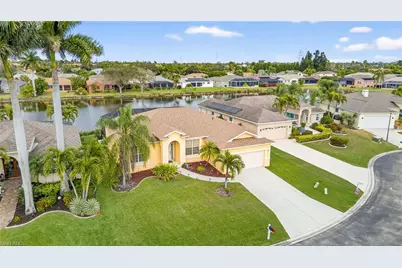 8912 Wellington Lakes Ct, Fort Myers, FL 33908 - Photo 1