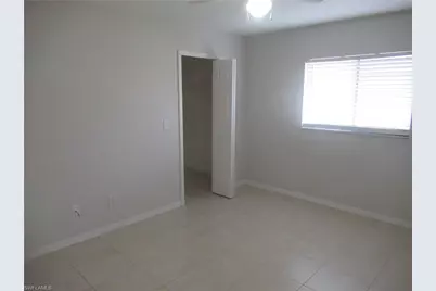 926 SE 8th St, Cape Coral, FL 33990 - Photo 9