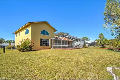 17236 Castleview Dr, North Fort Myers, FL 33917 - Photo 23