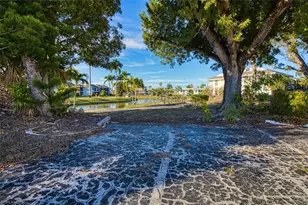 11780 Iona Rd, Fort Myers, FL 33908 - Photo 11