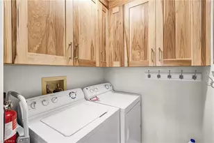 7170 Golden Eagle Ct, Fort Myers, FL 33912 - Photo 11