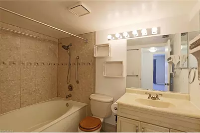 12961 Sandpoint Ct, Fort Myers, FL 33919 - Photo 11