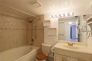 12961 Sandpoint Ct, Fort Myers, FL 33919 - Photo 11