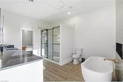 7161 Shannon Blvd, Fort Myers, FL 33908 - Photo 17