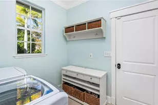 8558 S Lake Cir, Fort Myers, FL 33908 - Photo 33