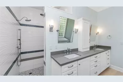 8558 S Lake Cir, Fort Myers, FL 33908 - Photo 23