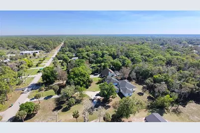 5780 Dogwood Way, Naples, FL 34116 - Photo 3