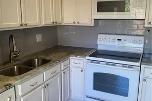 5245 Cedarbend Dr, Fort Myers, FL 33919 - Photo 13