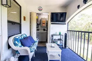 13199 Whitehaven Ln, Fort Myers, FL 33966 - Photo 5