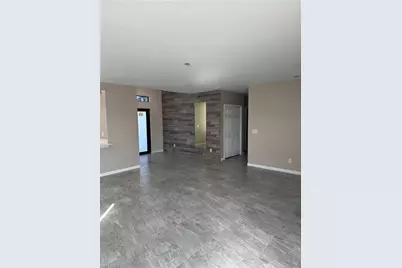 1004 Diplomat Pkwy W, Cape Coral, FL 33993 - Photo 5