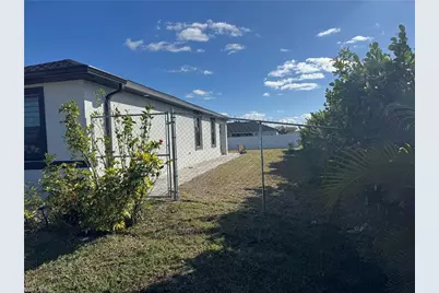 1004 Diplomat Pkwy W, Cape Coral, FL 33993 - Photo 29