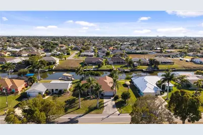 230 Kamal Pkwy, Cape Coral, FL 33904 - Photo 5