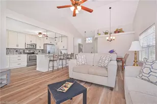 9201 Marigold Ct, Fort Myers, FL 33919 - Photo 13