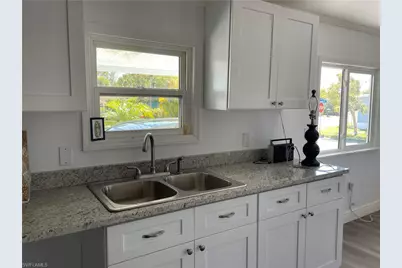 14508 Plymouth Bend, North Fort Myers, FL 33917 - Photo 5