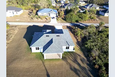 1219 Hibiscus Ave, Lehigh Acres, FL 33972 - Photo 33