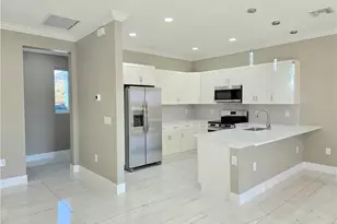 1219 Hibiscus Ave, Lehigh Acres, FL 33972 - Photo 5