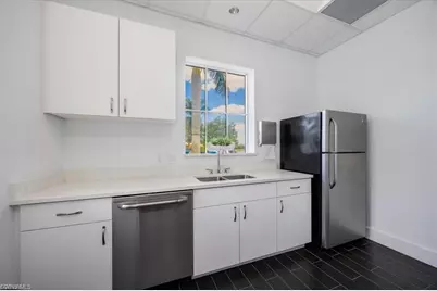 3845 Helmsman Dr, Naples, FL 34120 - Photo 45